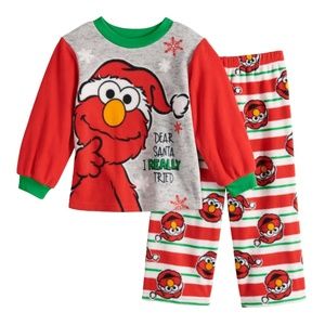 NEW Elmo Christmas Top & Bottoms Fleece Pj Set 4T